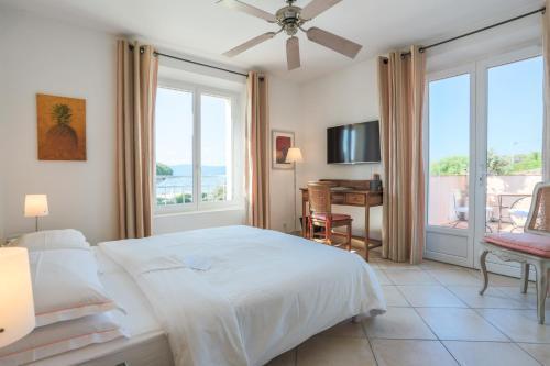 Hotel Villa Les Rosiers Гримо Экстерьер фото